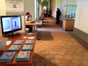 La sezione dell'esposizione convegno di Catania, a sinistra una porzione dello spazio Madis Room